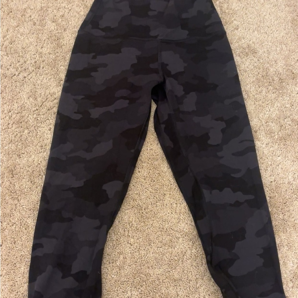 Lululemon Athletica Black Camouflage Leggings